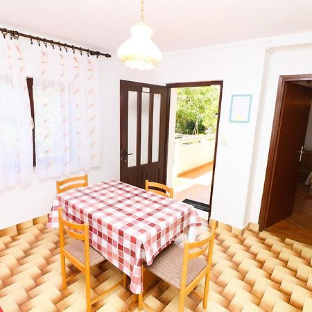 Apartment Beti With Balcony 巴斯卡 外观 照片