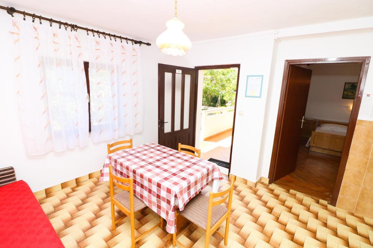 Apartment Beti With Balcony 巴斯卡 外观 照片