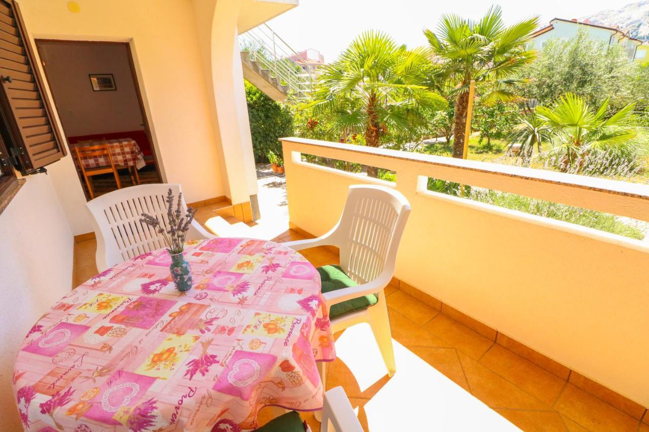 Apartment Beti With Balcony 巴斯卡 外观 照片